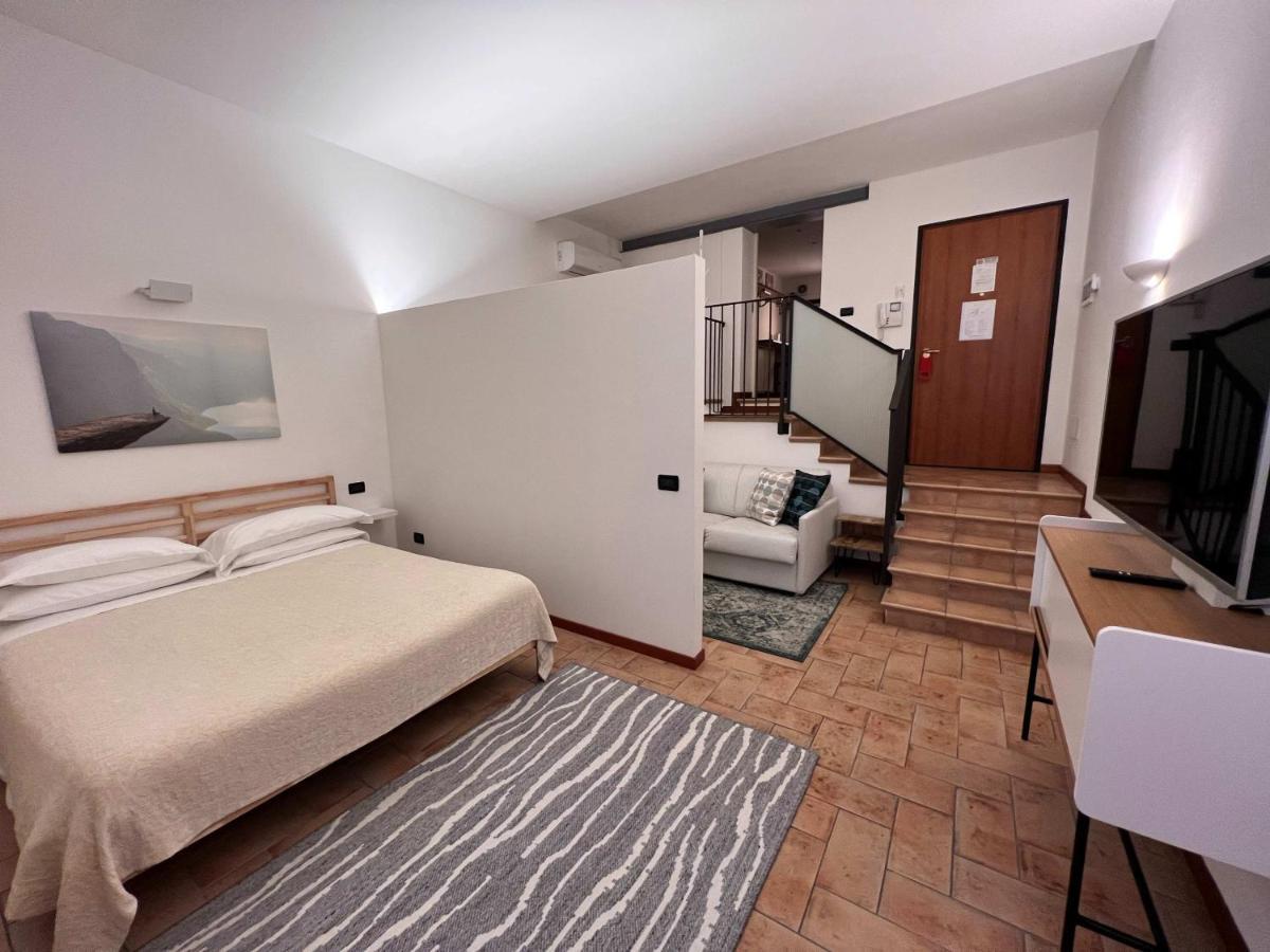 Palazzo Brando - Living Apartments Тревизо Экстерьер фото