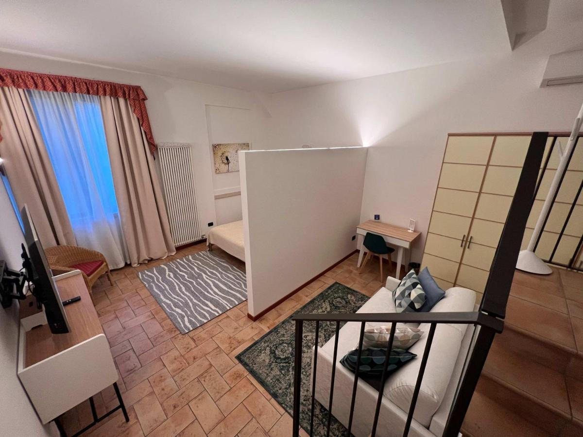 Palazzo Brando - Living Apartments Тревизо Экстерьер фото