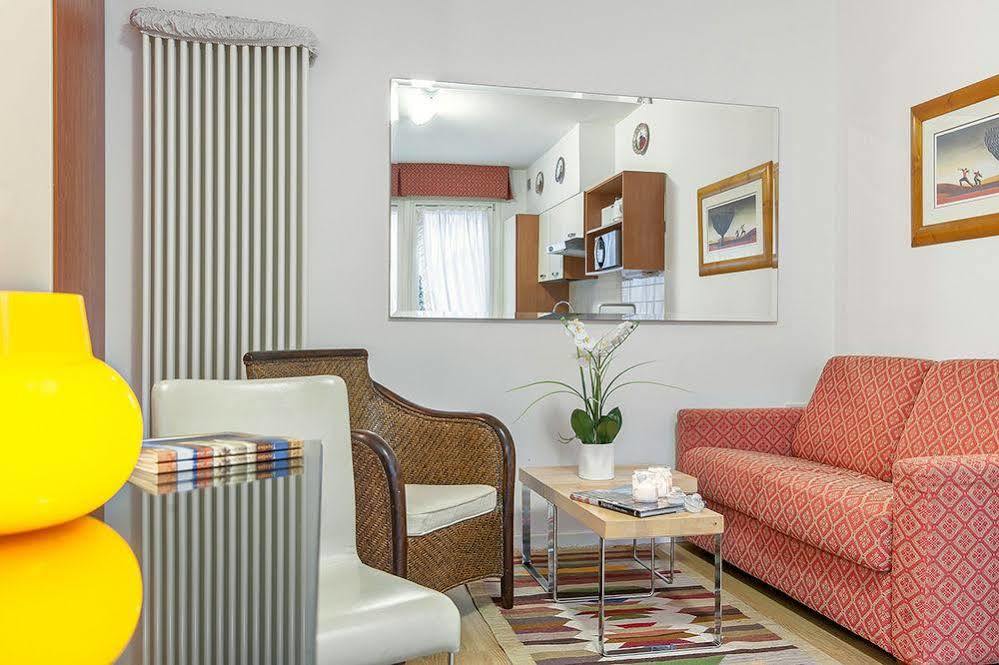 Palazzo Brando - Living Apartments Тревизо Экстерьер фото