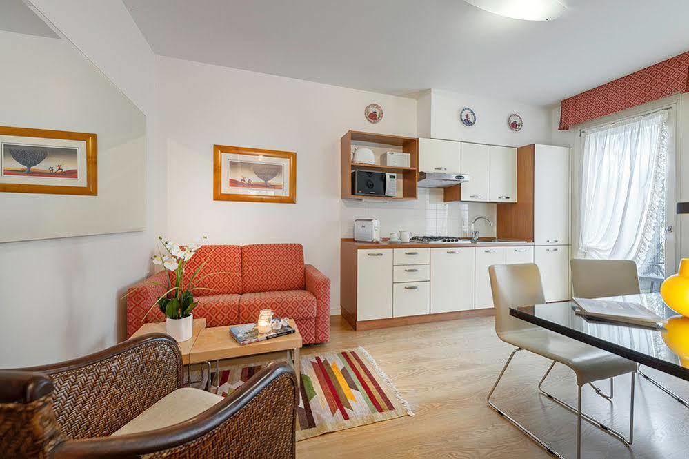Palazzo Brando - Living Apartments Тревизо Экстерьер фото
